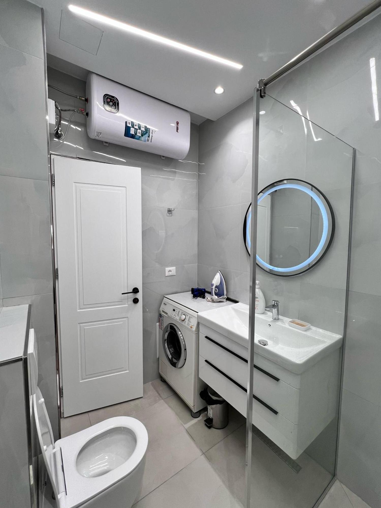 Spacious 2 Bedroom Apartment In Durres Beach Exterior photo